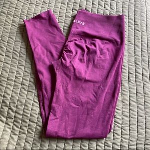 Alphalete Amplify leggings in Wisteria XXL